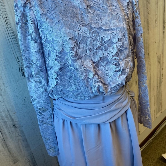 Vintage 70s powder blue gown - Picture 4 of 10